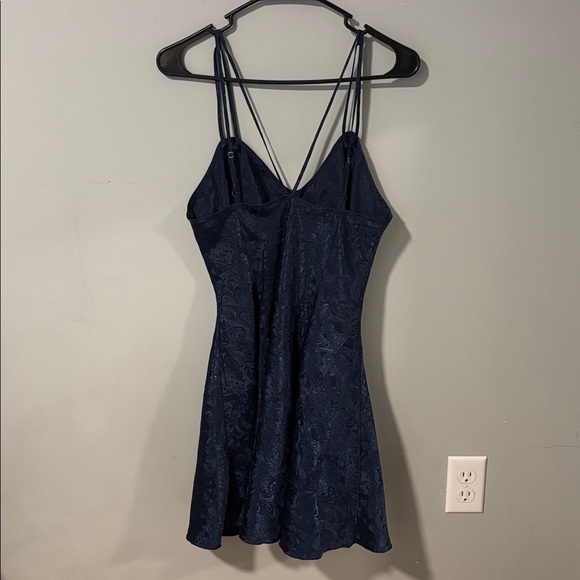 Vintage Victoria's Secret Gold Label Navy Blue Embossed Floral Babydoll Teddy - Picture 4 of 6